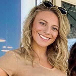 Meet your Posher, Chelsea